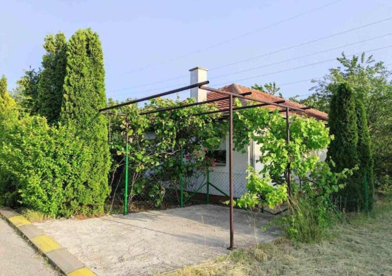 Cozy House Cvetkovic Villa Ni Exterior foto